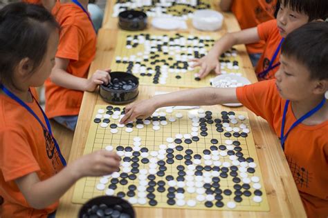 Kids Playing Go